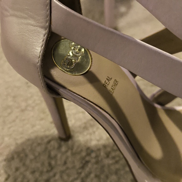 Exe Baby Pink High Heels - Picture 3 of 6